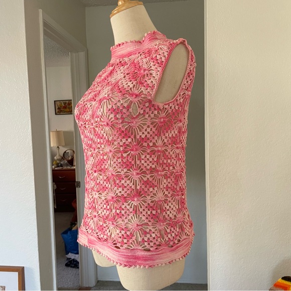 Vintage Hippie Mod Crochet High Neck Top - Picture 4 of 9